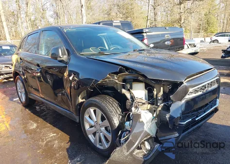 2014 Mitsubishi Outlander Sport Se from USA, damaged, VIN 4A4AP4AU2EE018561